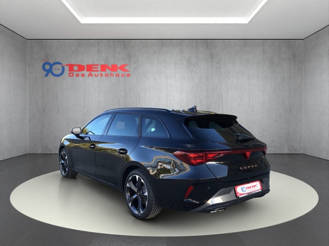 Leon Sportstourer 1.5 eTSI DSG*AHK*