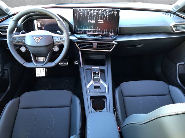 Leon Sportstourer 1.5 eTSI DSG*AHK*
