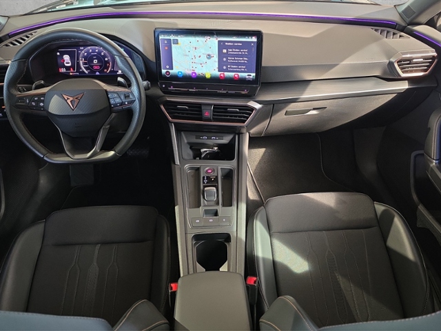 Leon 1.5 eTSI DSG*KAMERA*NAVI*AMBIENTE*