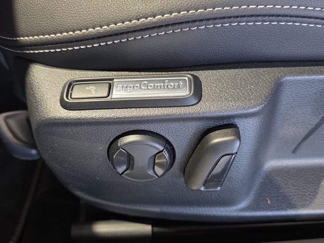 Passat Alltrack 4Motion 2.0 TDI DSG*AHK*ACC*