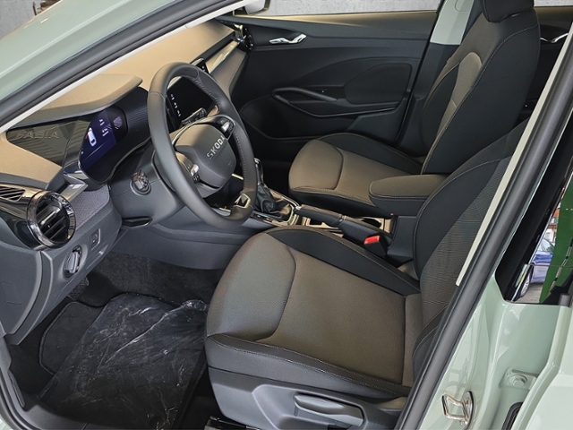 Fabia Selection 1.0 TSI DSG*KAMERA*LED*DAB*