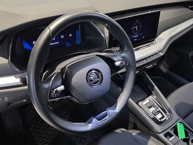 Octavia Combi Tour 2.0 TDI 4x4 DSG*AHK*