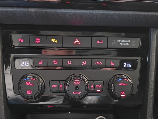 Ateca 2.0 TSI 4Drive*RIEGER*AHK*PANO*