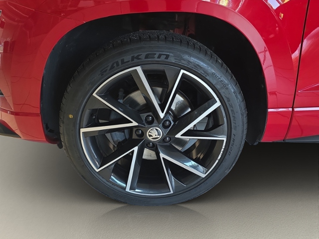 Karoq Sportline 2.0 TSI 4x4 DSG*PANO*AHK*