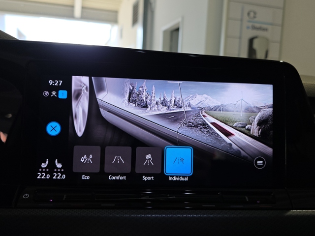 Golf VIII Active 1.5 eTSI DSG*AHK*MATRIX*