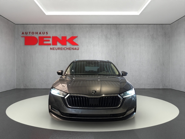 Octavia Combi Selection Plus 1.5 TSI DSG*NAV*