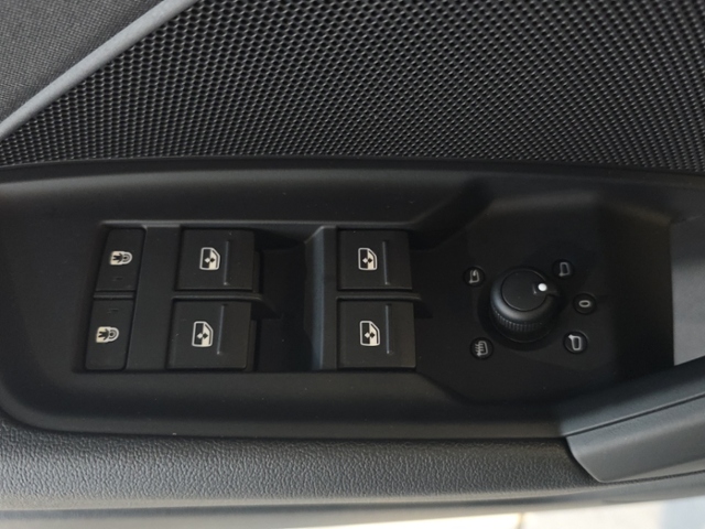 A3 35 Sportback S line 1.5 TFSI DSG*AHK*AMBI+*