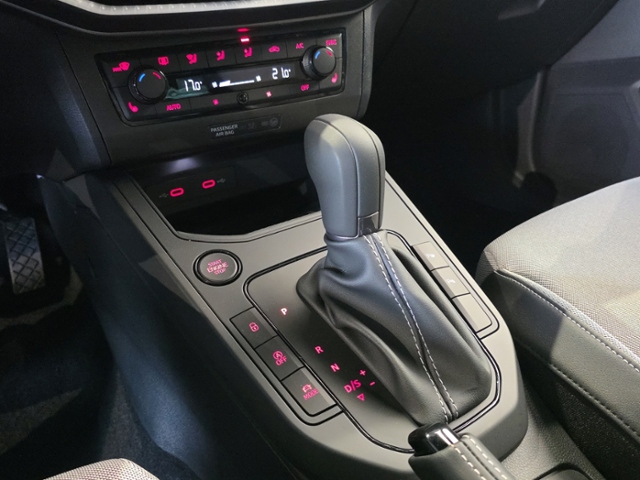 Arona FR 1.0 TSI DSG*18Zoll*5J.GAR*KAMERA*