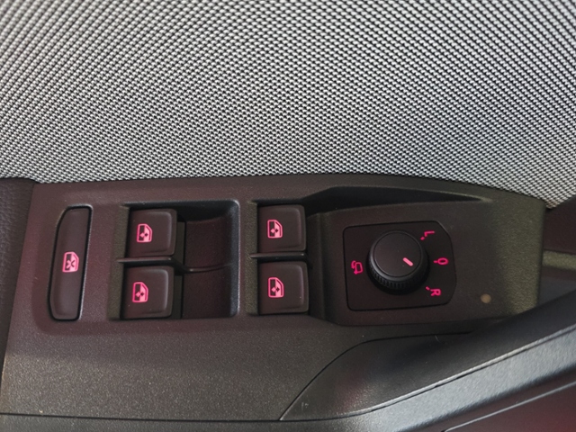Arona FR 1.0 TSI DSG*18Zoll*5J.GAR*KAMERA*