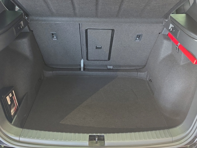 Ateca Xcellence 1.4 TSI DSG*AHK*ALCANTARA*