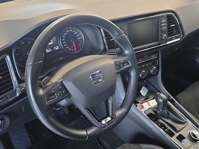 Ateca Xcellence 1.4 TSI DSG*AHK*ALCANTARA*