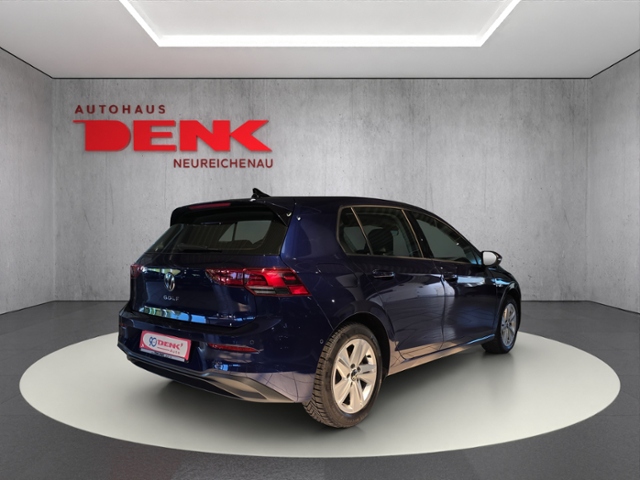 Golf VIII Life 1.5 TSI 6-Gang*PANO*STHZ*HUD*
