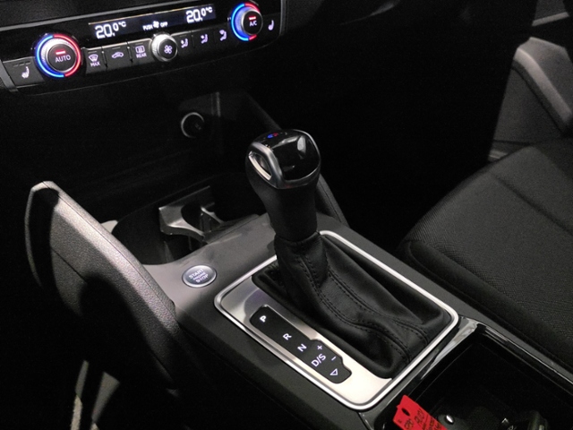 Q2 advanced 35 1.5 TFSI S tronic*KAMERA*