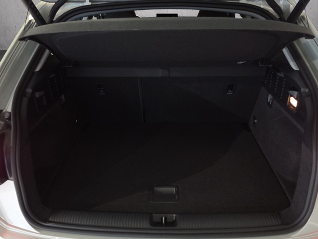 Q2 advanced 35 1.5 TFSI S tronic*KAMERA*