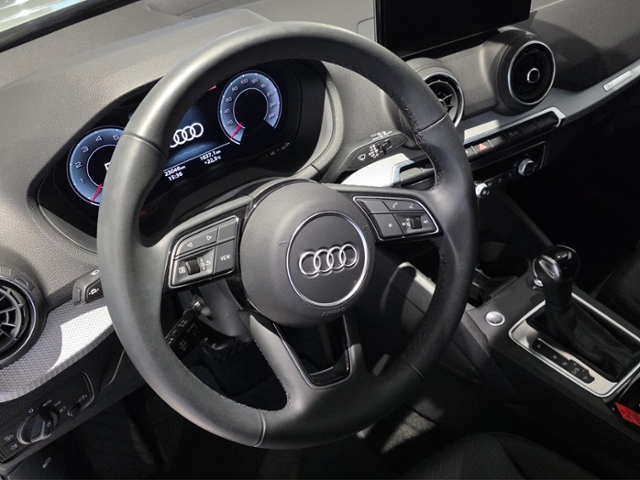 Q2 advanced 35 1.5 TFSI S tronic*KAMERA*