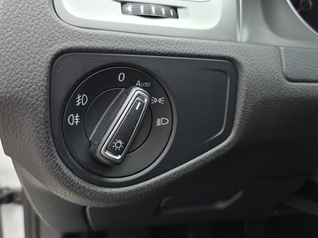 Golf VII Lounge 2.0 TDI 4Motion 6-Gang*XENON*