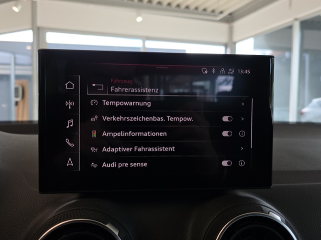 Q2 advanced 35 1.5 TFSI S tronic*KAMERA*
