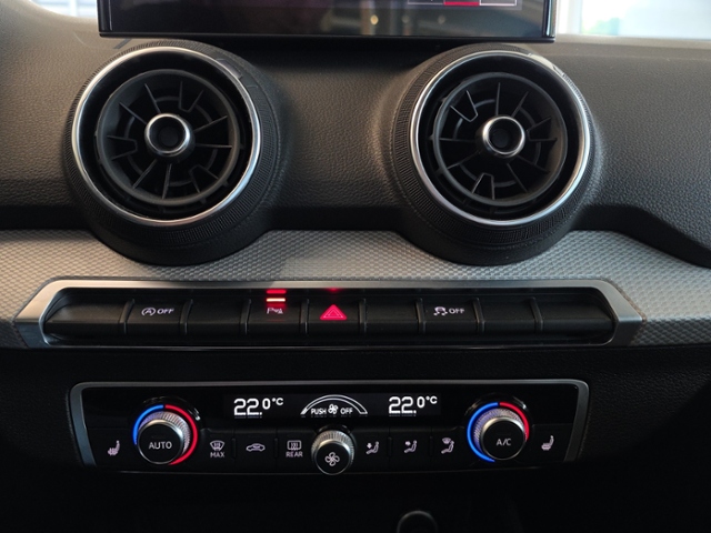 Q2 advanced 35 1.5 TFSI S tronic*KAMERA*