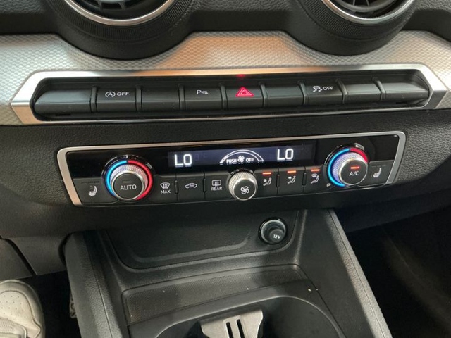 Q2 advanced 35 1.5 TFSI S tronic*KAMERA*