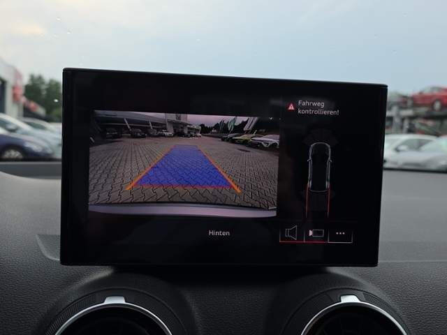 Q2 advanced 35 1.5 TFSI S tronic*KAMERA*
