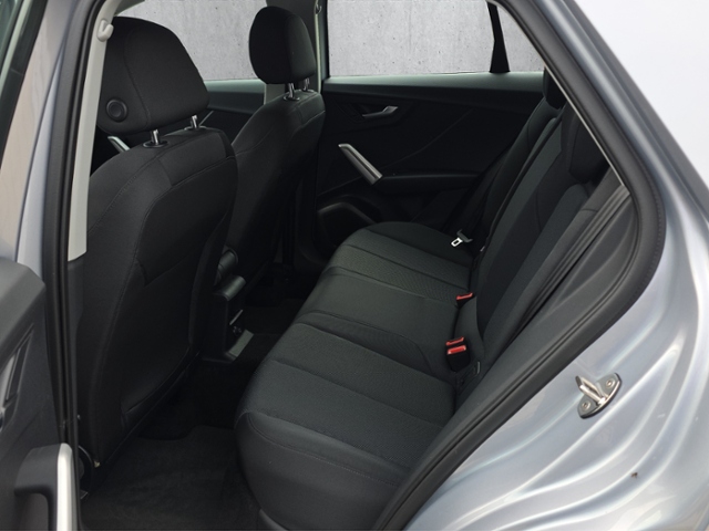 Q2 advanced 35 1.5 TFSI S tronic*KAMERA*