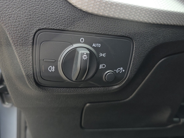 Q2 advanced 35 1.5 TFSI S tronic*KAMERA*