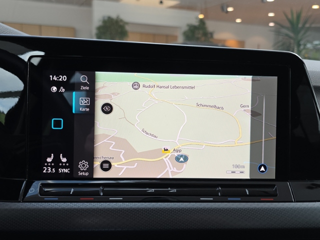 Golf VIII Active 1.5 eTSI DSG*IQ.DRIVE*NAV*