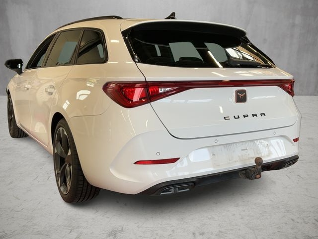 Leon Sportstourer 1.5 eTSI DSG*NAVI*SHZ*