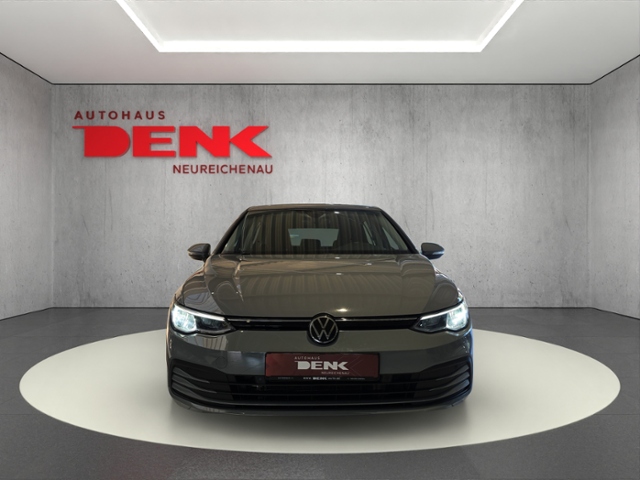 Golf VIII United 2.0 TDI DSG*AHK*NAVI*LRH*