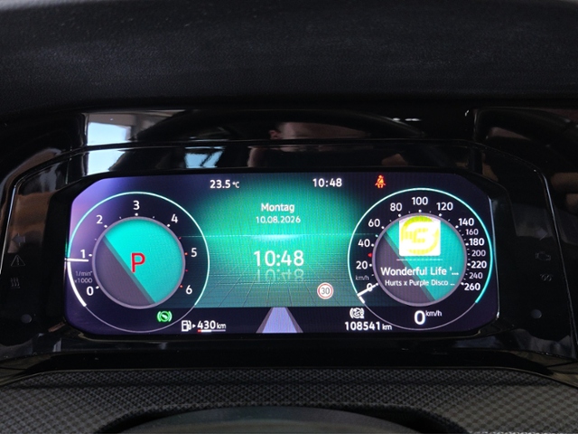 Golf VIII United 2.0 TDI DSG*AHK*NAVI*LRH*