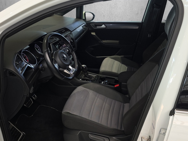 Touran Highline 1.5 TSI DSG*R-LINE*PANO*