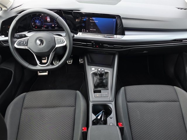 Golf VIII Active 1.0 TSI 6-Gang*KAMERA*SHZ*