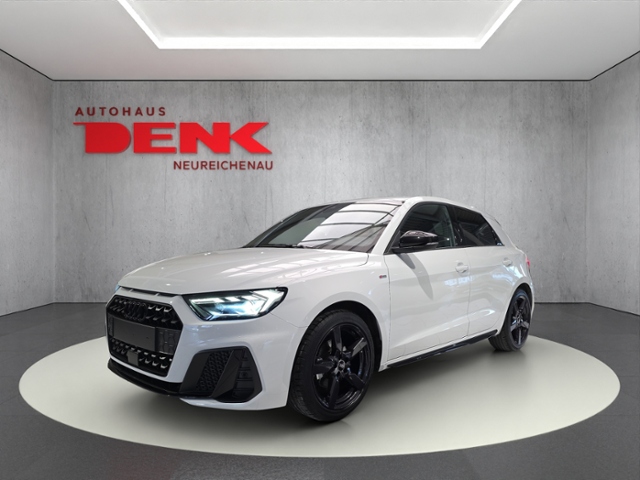 A1 Sportback S-Line 35 1.5 TFSI*KAMERA*BLACK*