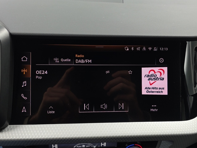 A1 Sportback S-Line 35 1.5 TFSI*KAMERA*BLACK*
