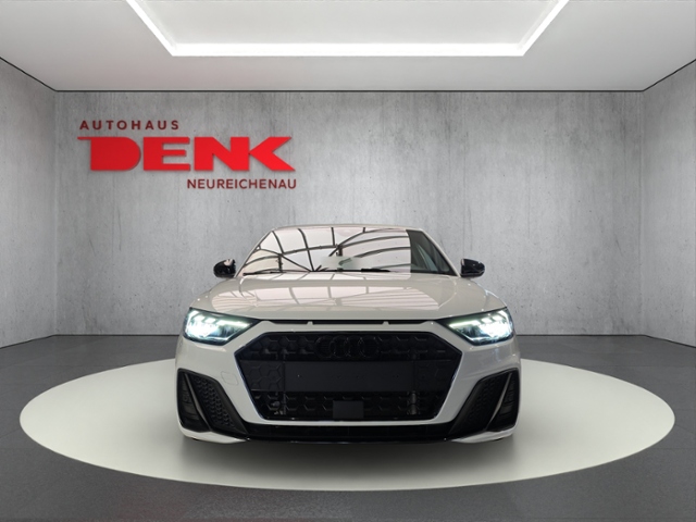 A1 Sportback S-Line 35 1.5 TFSI*KAMERA*BLACK*
