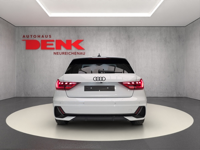 A1 Sportback S-Line 35 1.5 TFSI*KAMERA*BLACK*