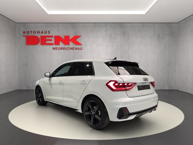 A1 Sportback S-Line 35 1.5 TFSI*KAMERA*BLACK*