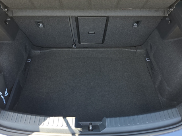 Leon 1.5 eTSI DSG*NAVI*KAMERA*LED*SHZ*