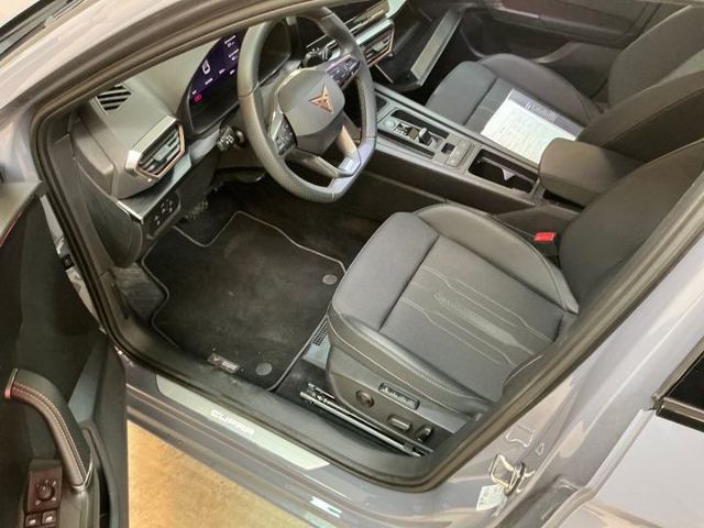 Leon 1.5 eTSI DSG*NAVI*KAMERA*LED*SHZ*