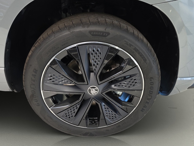 Karoq Sportline 1.5 TSI*AHK*MATRIX*SHZ*