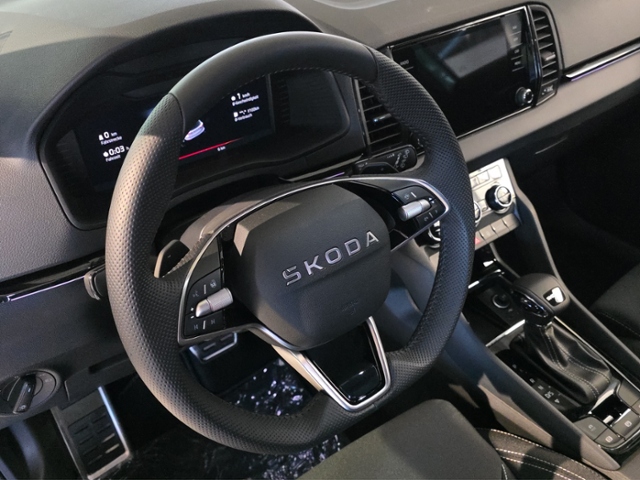 Karoq Sportline 1.5 TSI*AHK*MATRIX*SHZ*