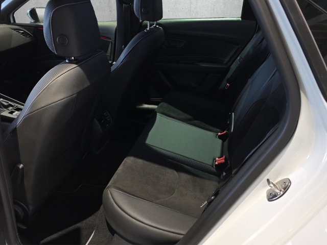 Leon ST 2.0 TSI Cupra 4Drive*BEATS*LED*