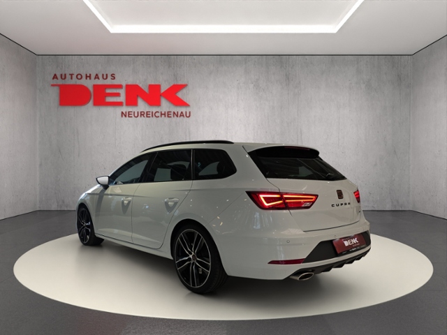Leon ST 2.0 TSI Cupra 4Drive*BEATS*LED*