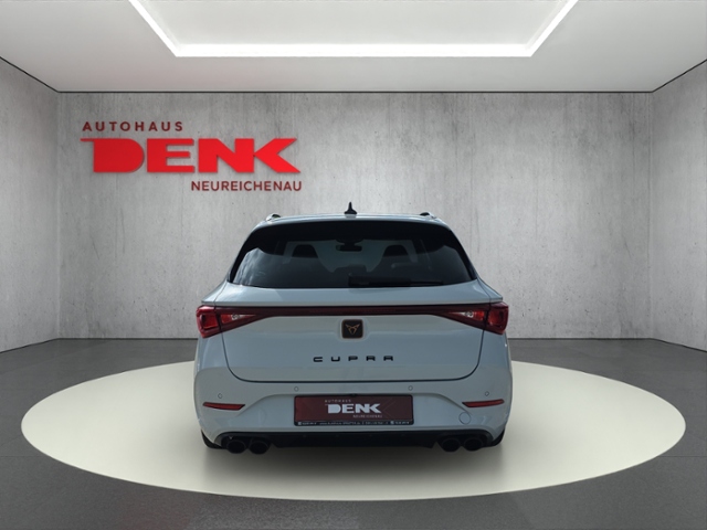 Leon Sportstourer 2.0 TSI VZ 4Drive*KAMERA*