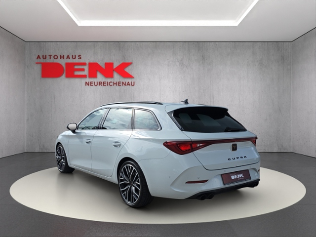 Leon Sportstourer 2.0 TSI VZ 4Drive*KAMERA*