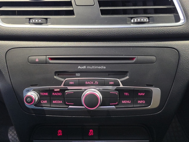 Q3 2.0 TDI 6-Gang*XENON*GUTERZUSTAND*