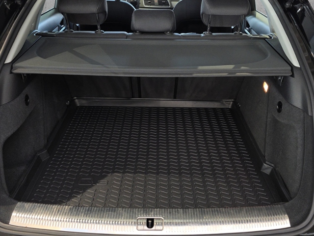 Q3 2.0 TDI 6-Gang*XENON*GUTERZUSTAND*