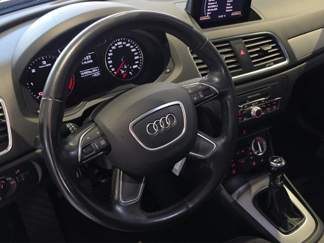 Q3 2.0 TDI 6-Gang*XENON*GUTERZUSTAND*
