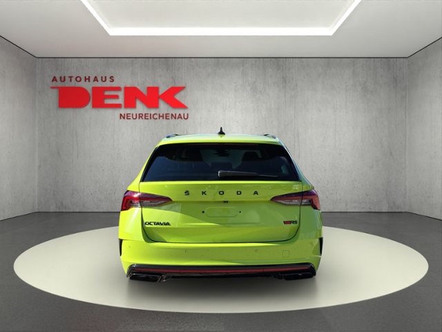 Octavia Combi 2.0 TSI RS DSG*HUD*AHK*19Z*