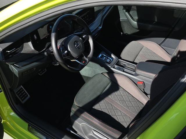 Octavia Combi 2.0 TSI RS DSG*HUD*AHK*19Z*